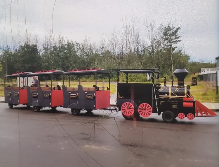 Trackless train rental in Leduc for festivals and community events